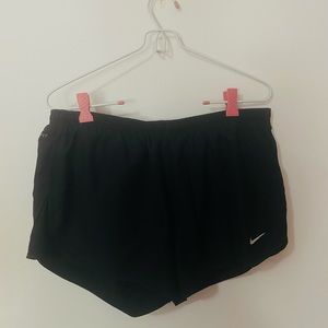 NWOT NIKE SHORTS
